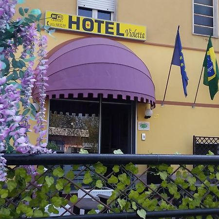 Hotel Violetta ปาร์มา ภายนอก รูปภาพ